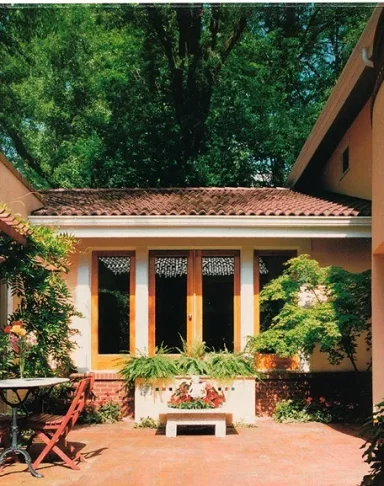 underground courtyard house